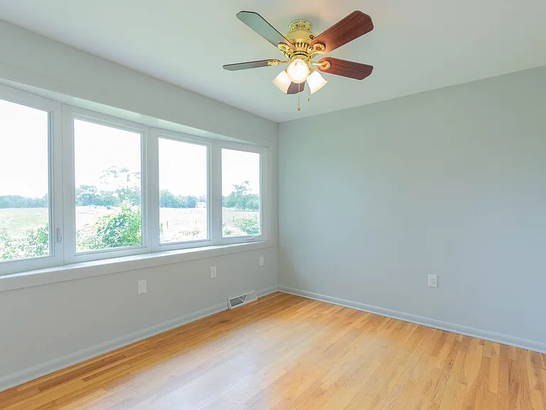 3093 Old Leetown Pike — Photo 29