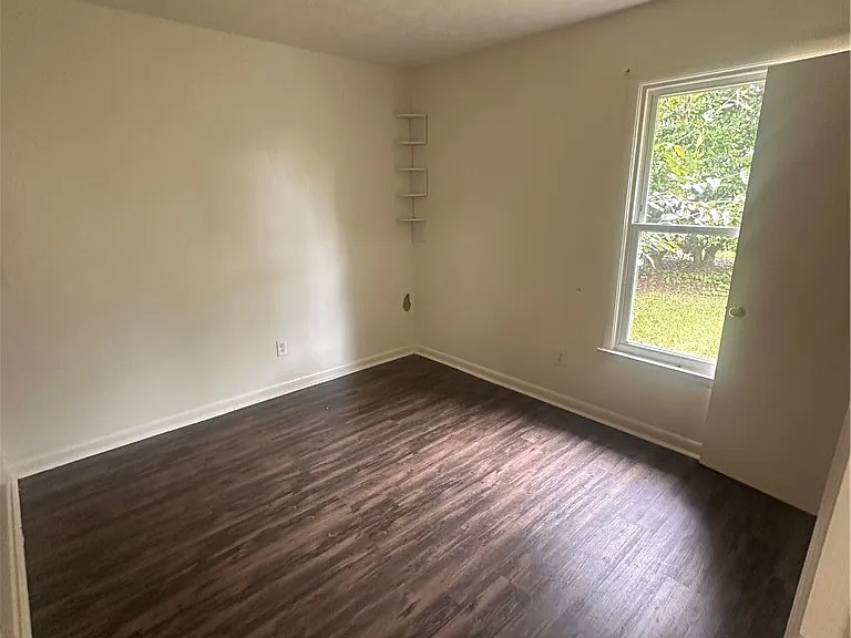6848 Winchester St — Photo 18