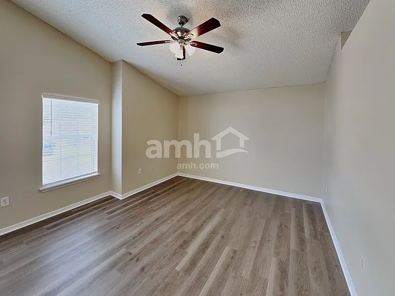 3463 Talisman Dr — Photo 10