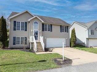104 June Ln, Morgantown, WV 26508