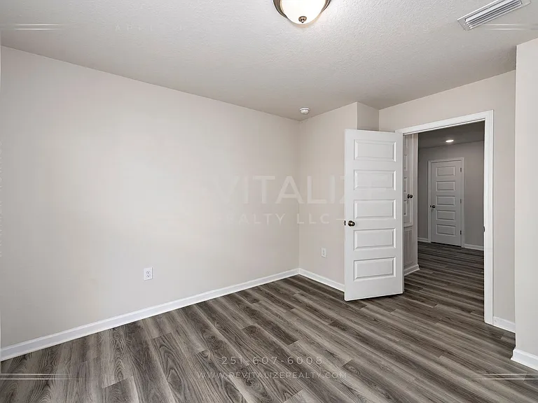 21962 Aleutian Ave — Photo 25