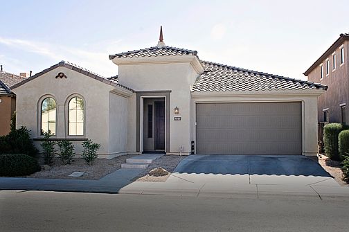1st image of 271 W Wisteria Pl