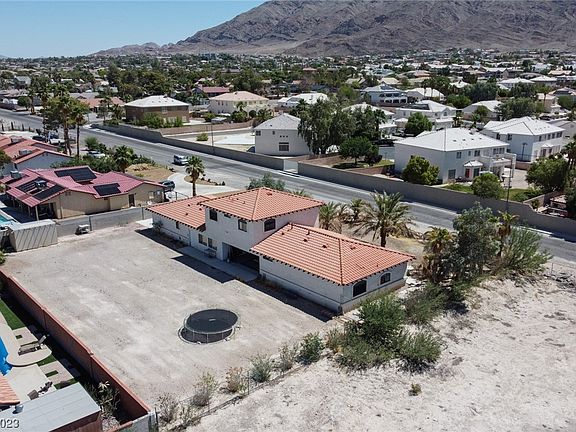 5th image of 121 Spanish Dr