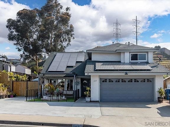 2nd image of 1025 Arroyo Dr