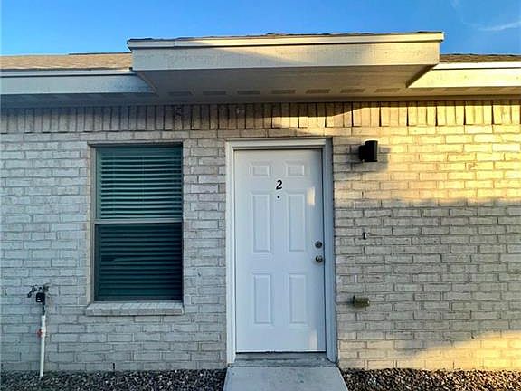 2nd image of 5700 Nightingale Ave #2