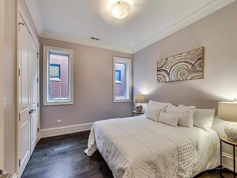 720 W Aldine Ave #4E — Photo 11
