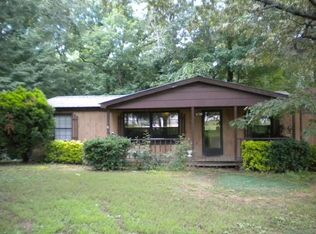 3119 Christmasville Rd, Jackson, TN 38305