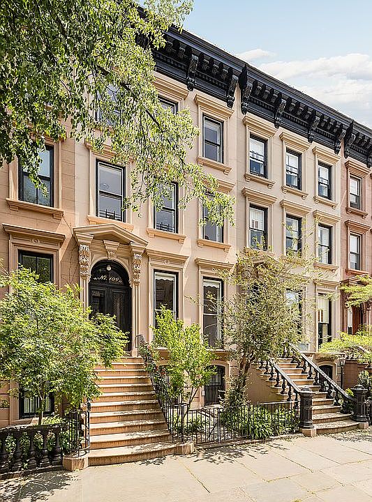 1st image of 109 Cambridge Pl