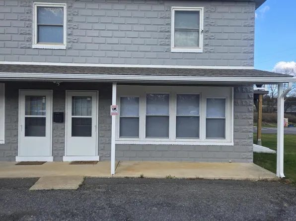 15 White Studio Selinsgrove Park, Selinsgrove, PA 17870