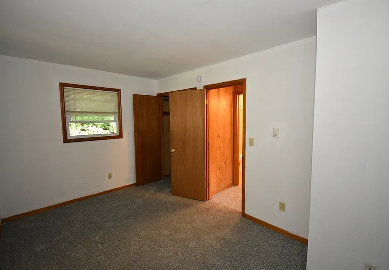 23 Alexander Dr #22 — Photo 8