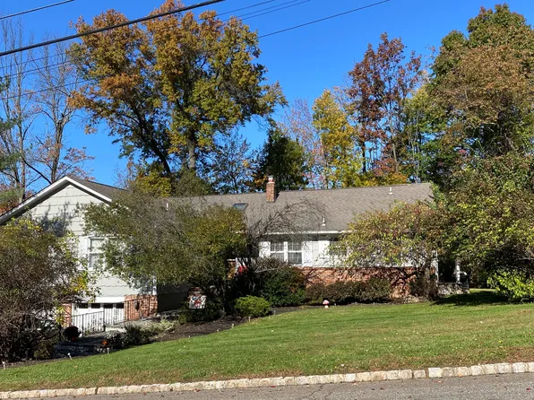 12 Arverne Rd, West Orange, NJ 07052
