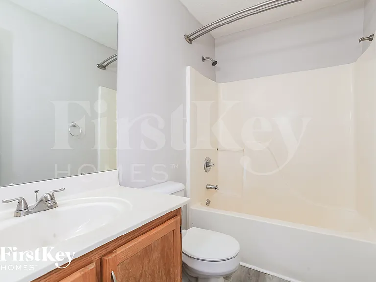 7386 Sterling Springs Way — Photo 9