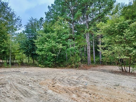 5th image of Gulledge Ln