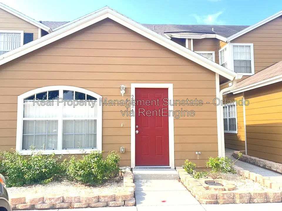 2224 Fan Palm Dr