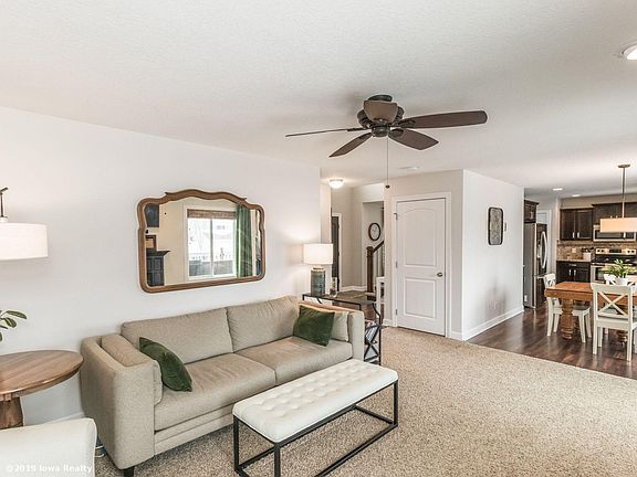 3rd image of 9565 Davis Dr