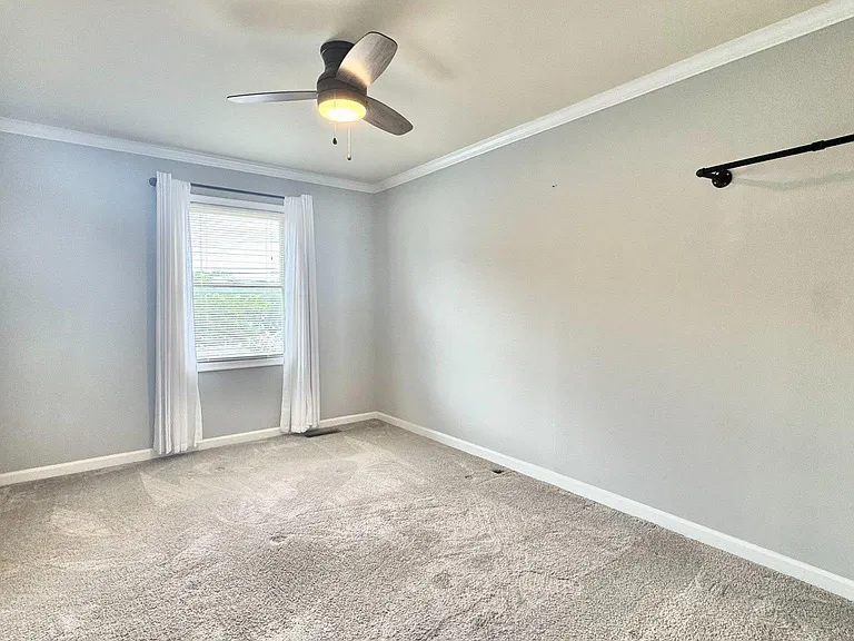 15402 Manor House Ter — Photo 19