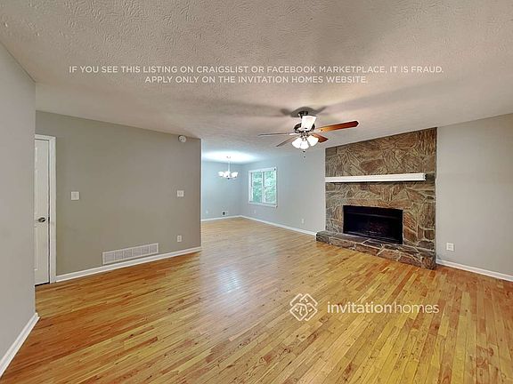 5th image of 4414 Lamar Dr