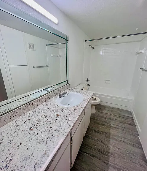 Star Beltway 8 Apartments — Photo 13