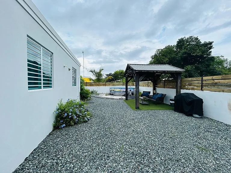 Bo Corcega- Carr 115 — Photo 11