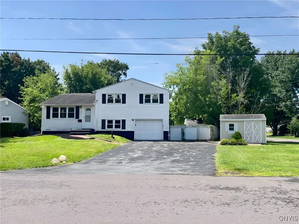 113 Viking Pl, Liverpool, NY 13088