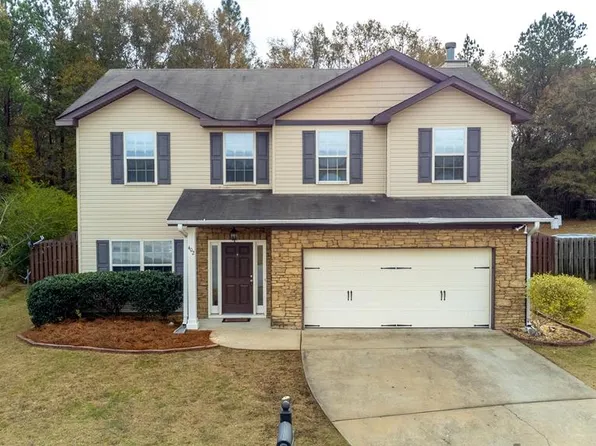 402 Randell St, Phenix City, AL 36869