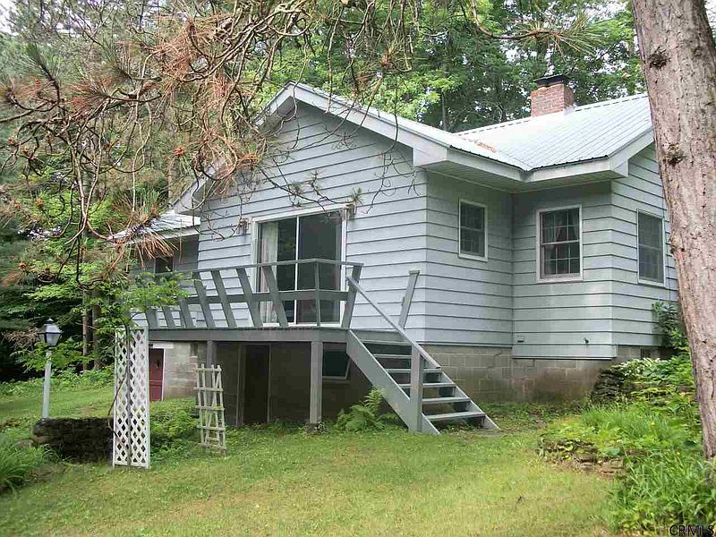 4th image of 188 SUMMIT VIEW Road