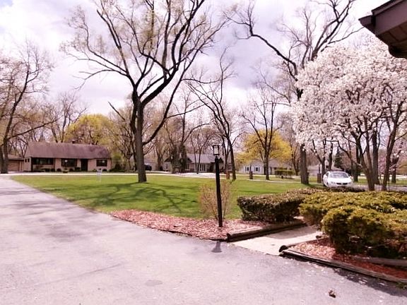 3rd image of 1316 W 59th St