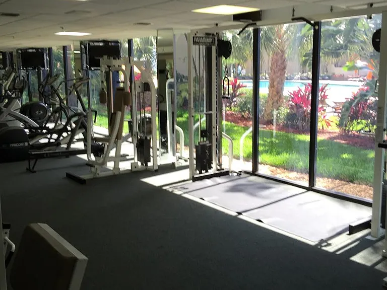 Full Fitness Center