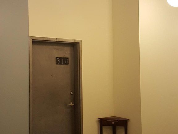 5th image of 1714 Memphis St APT 318