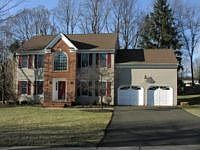 1st image of 25 Marjaleen Dr