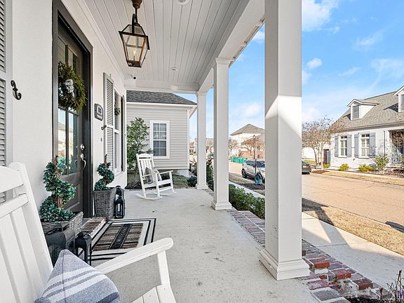 2nd image of 1146 Centennial Ct