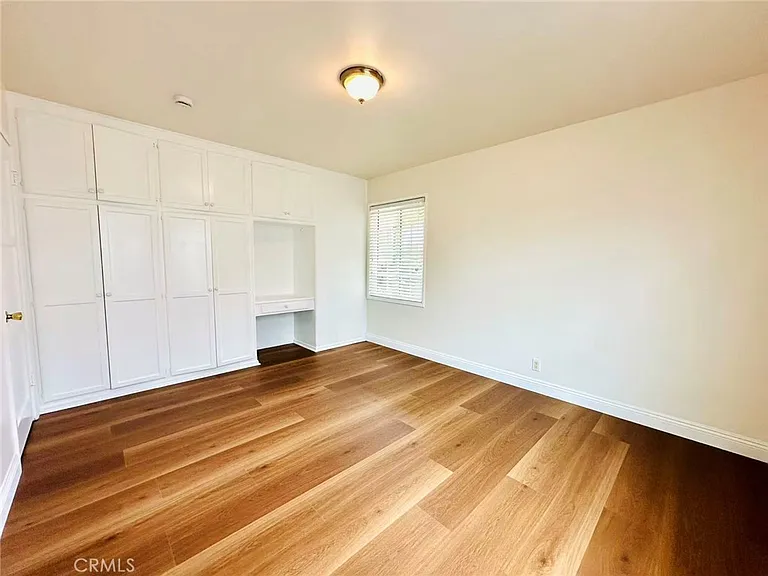 400 E Fernfield Dr — Photo 19