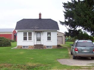 32408 County Highway V, Cazenovia, WI 53924