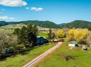 48 Wagon Box Rd, Story, WY 82842