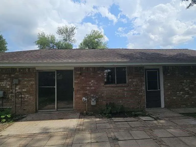 934 Dellbrook Dr — Photo 9