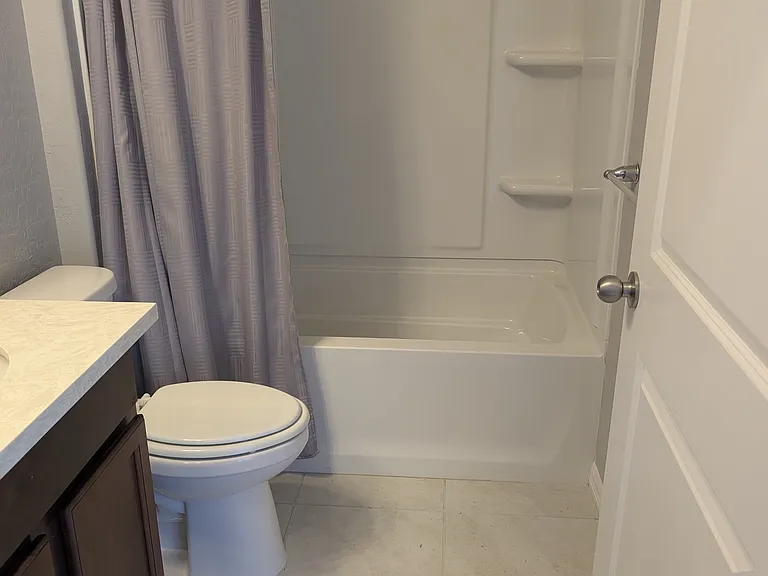 806 Crescent Moon Xing — Photo 15