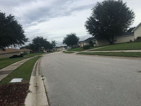5th image of 6852 Ashbury Dr
