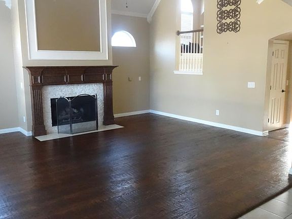 Game room (down)