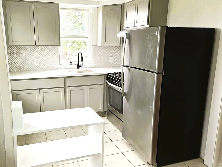 7900 Gilbert St #2 — Photo 8