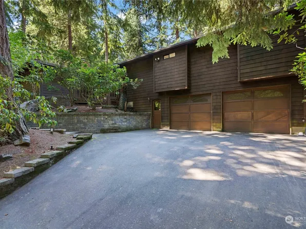 20443 2nd Avenue SW, Normandy Park, WA 98166