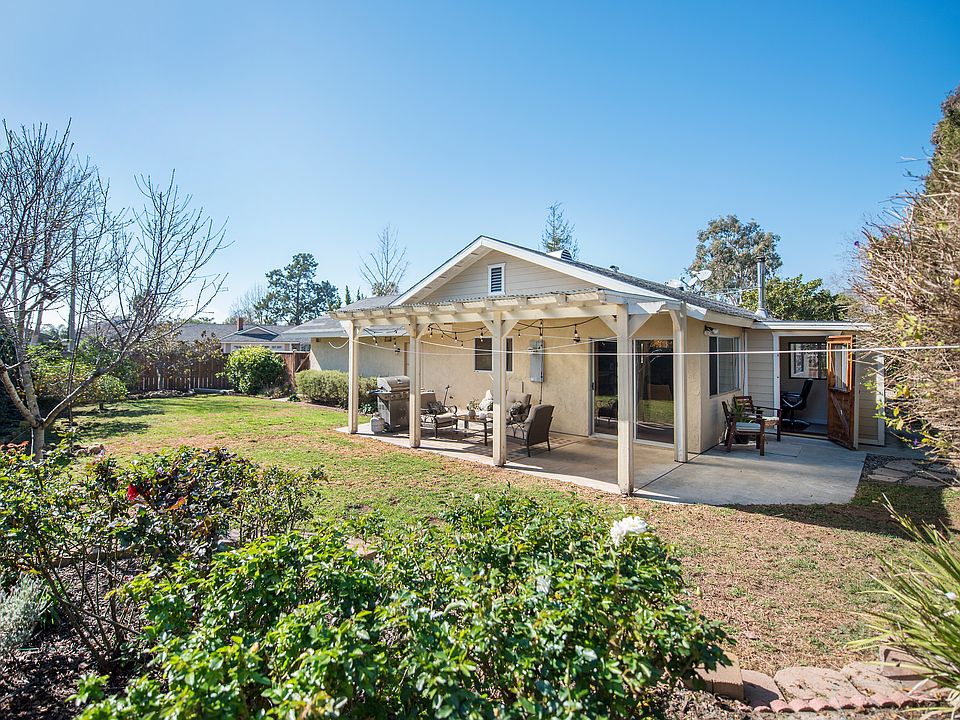 1st image of 4506 La Tierra Ln