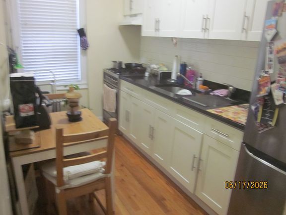 2nd image of 198 Wilson St APT 5C