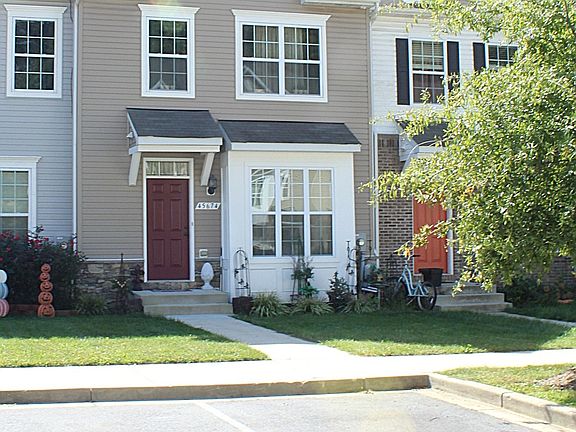 2nd image of 45674 Bethfield Way