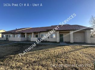 1634 Pine Ct #A, Lancaster, CA 93535