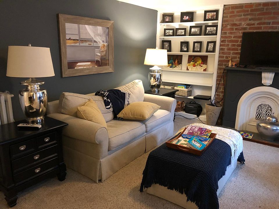 Living room.
