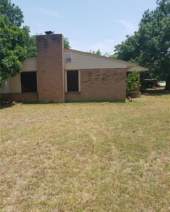 1st image of 4701 Trail Lake Dr