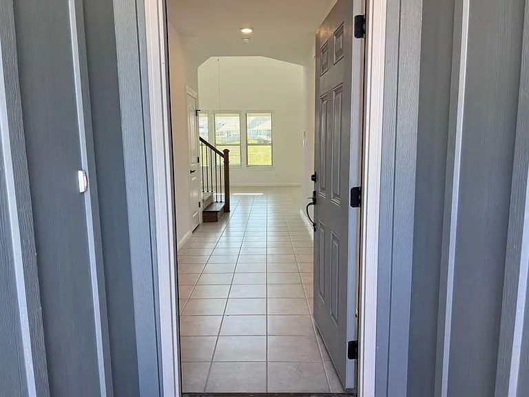 209 Sand Lily Ln — Photo 5