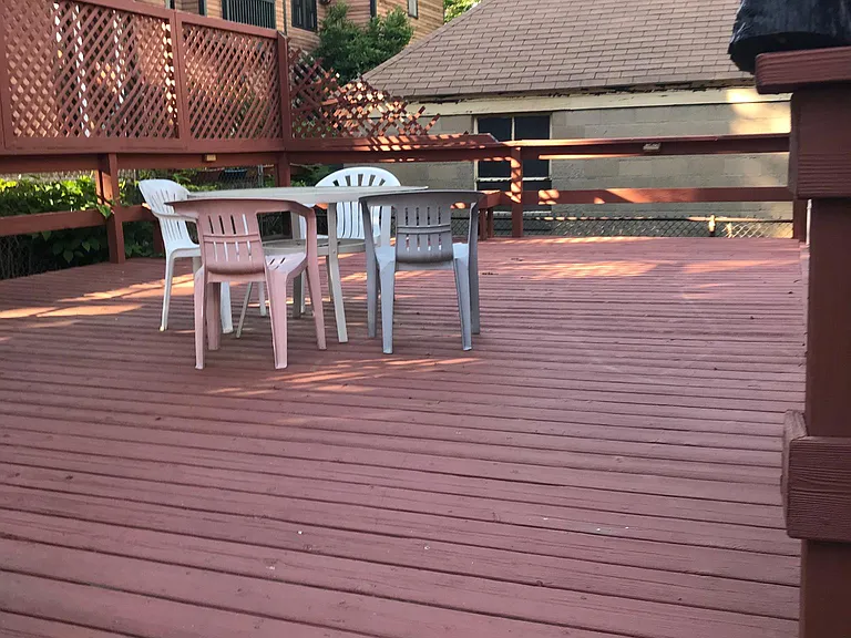 Private porch