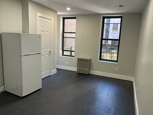 Rented by Lion Funding LLC | media 19