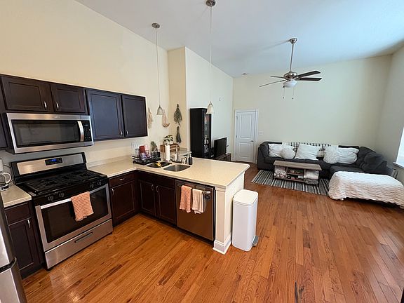 4th image of 2648 Bellevue Ave #1